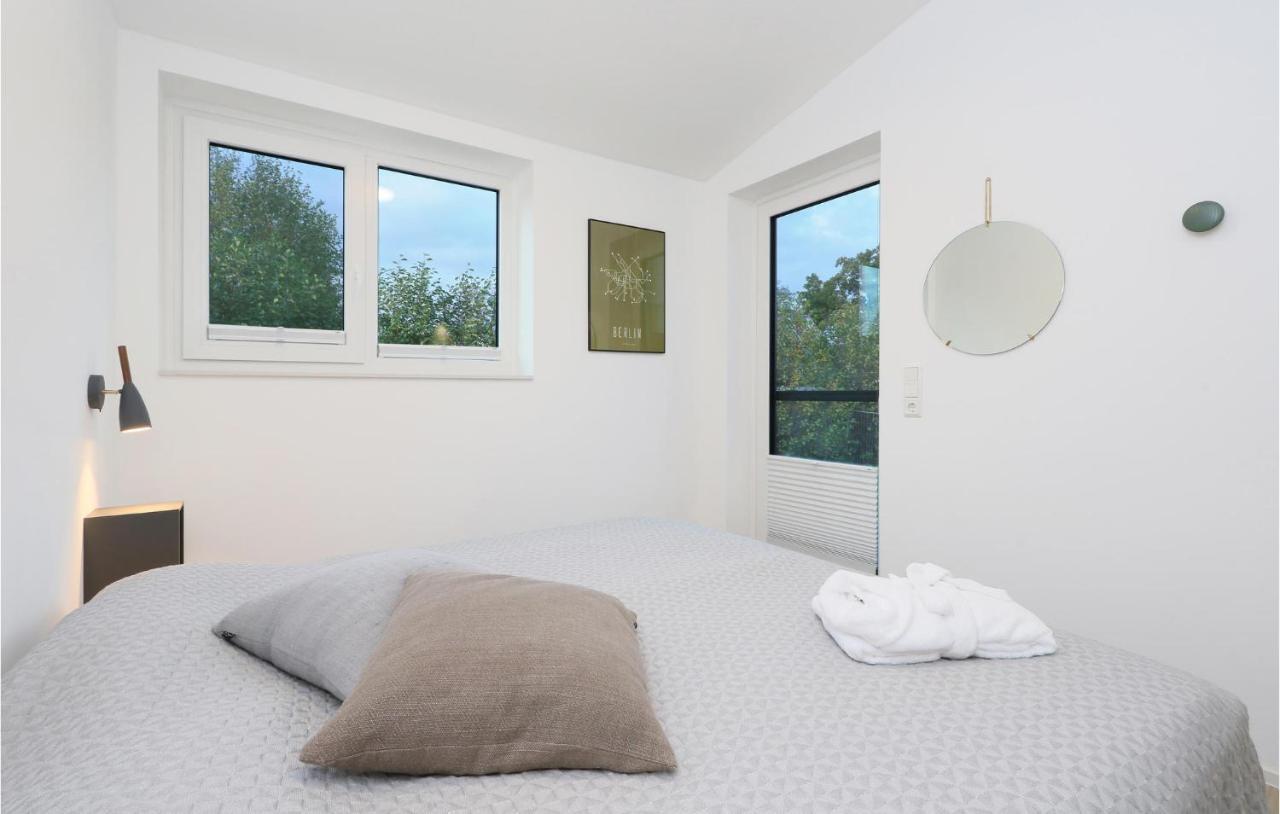 Lovely Home In Lembruch-Duemmer See With Wifi Bagian luar foto