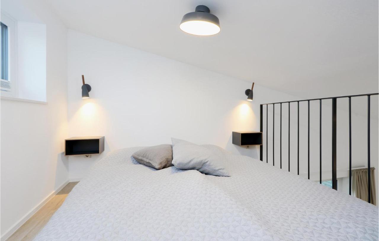 Lovely Home In Lembruch-Duemmer See With Wifi Bagian luar foto