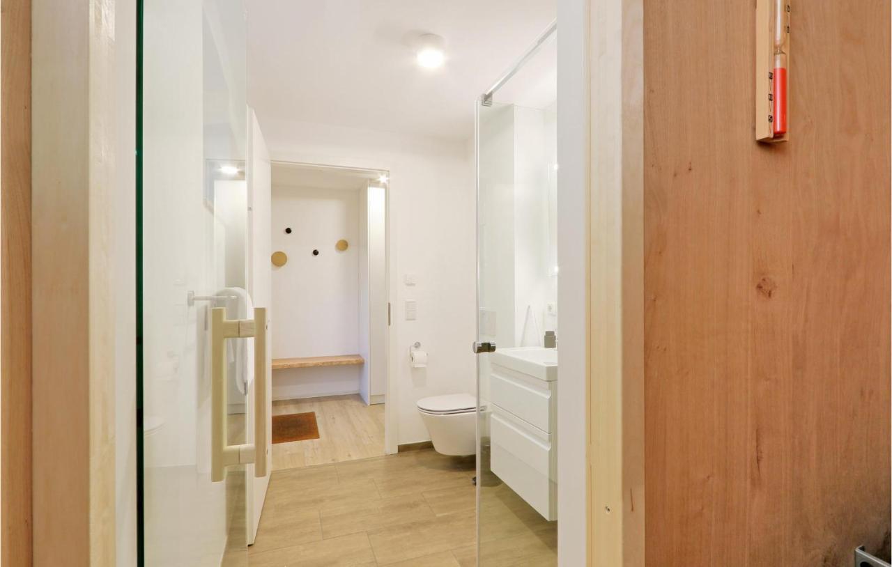 Lovely Home In Lembruch-Duemmer See With Wifi Bagian luar foto